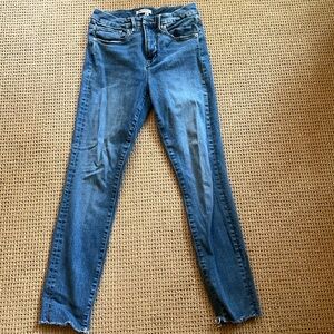 Good American Good Legs Skinny Jeans